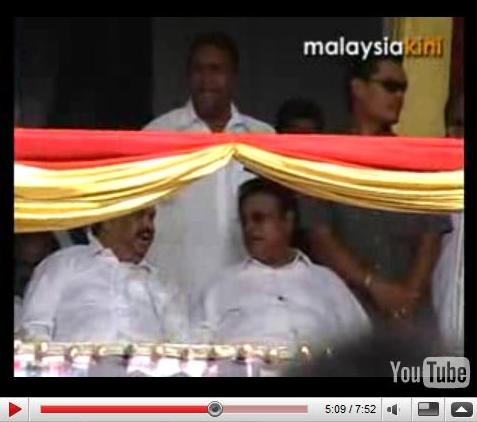 kenneth eswaran with samy vellu at thaipusam 2009